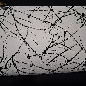 Make Up Bag Estee Lauder Mini Bag Black and White Chic Design